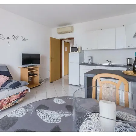 Vila Rita Ii Apartment *